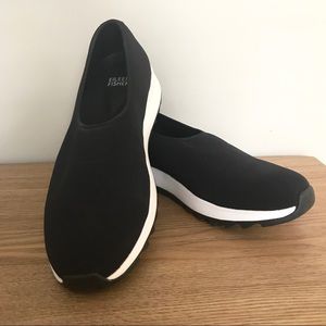 xanady sustainable mesh sneaker